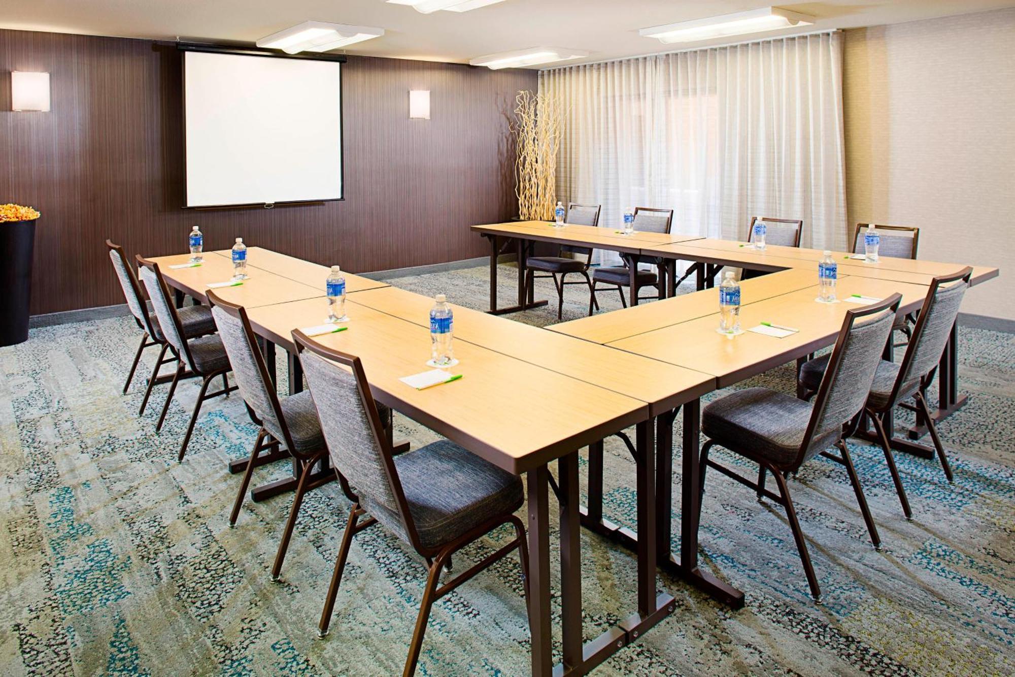 Courtyard By Marriott Tucson Williams Centre Hotel Exterior foto